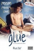 Glue (S1, Ep 8)